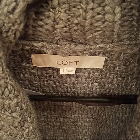 Wool cardigan - Picture 2 of 4